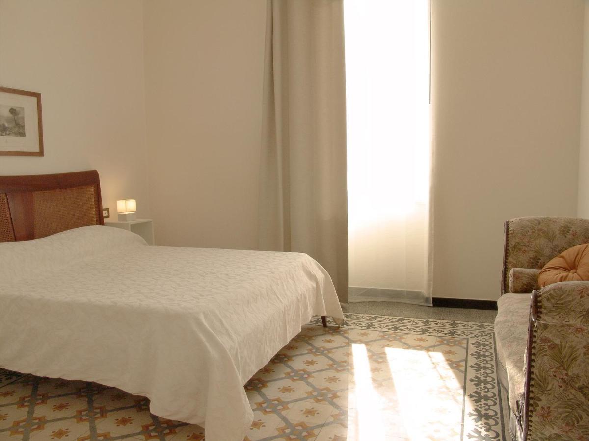 Residenza Cavour - Appartamento Agave Levanto Exteriör bild